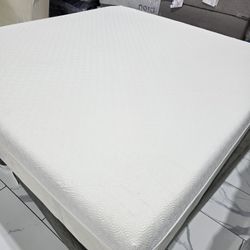 King Sizes Mattress And Box Spring Tempur-pedic 