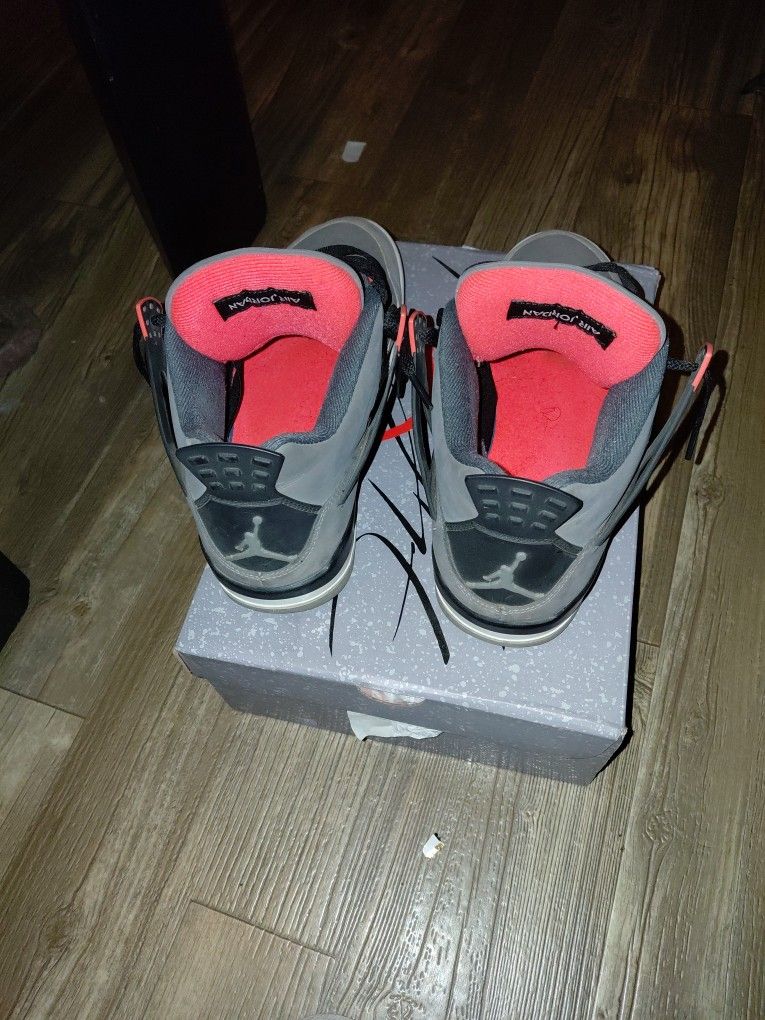 Jordan 4 Infrared