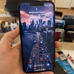 Black iPhone 14 128Gb At&t / Cricket