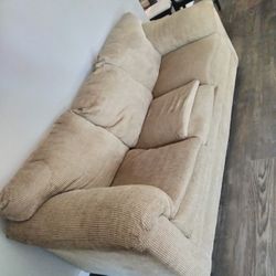 Sofa/Couches 