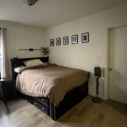 Black Storage Wooden Bed Frame w/ Headboard + 4 Drawers – Full/Queen (Good Condition)