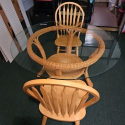 Wicker Glass Table