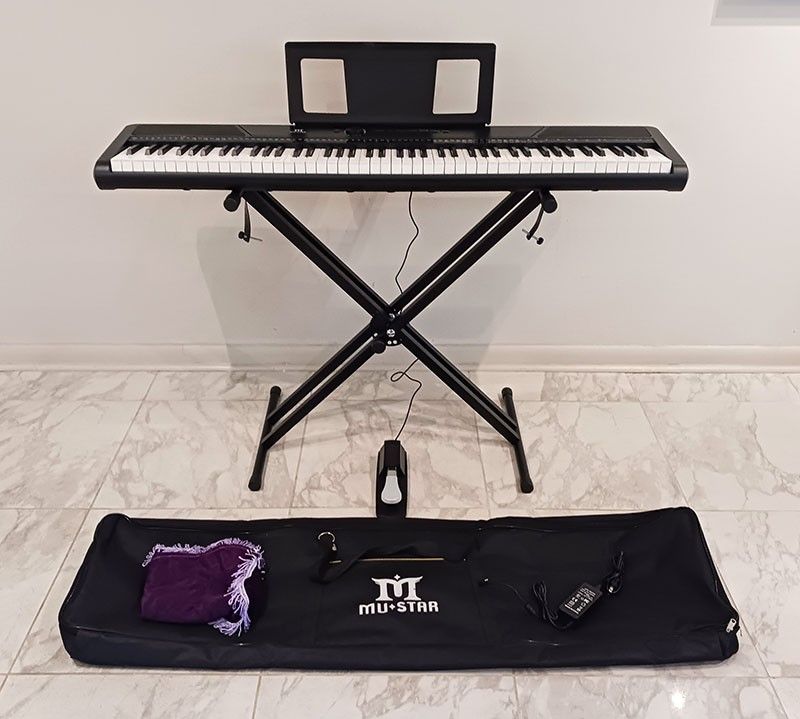 Mustar 88-Key Semi-Weighted Piano Keyboard Bundle