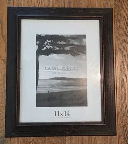 Aaron Brothers - Wall Hanging Picture Frame - Rustic Wood Grain Appearance - Wood & Glass (Full Frame: 17.5"L x 14.5"W) (Picture Window: 13.50"L x 10.