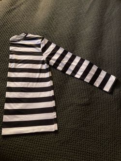 Ladies Black and White Top