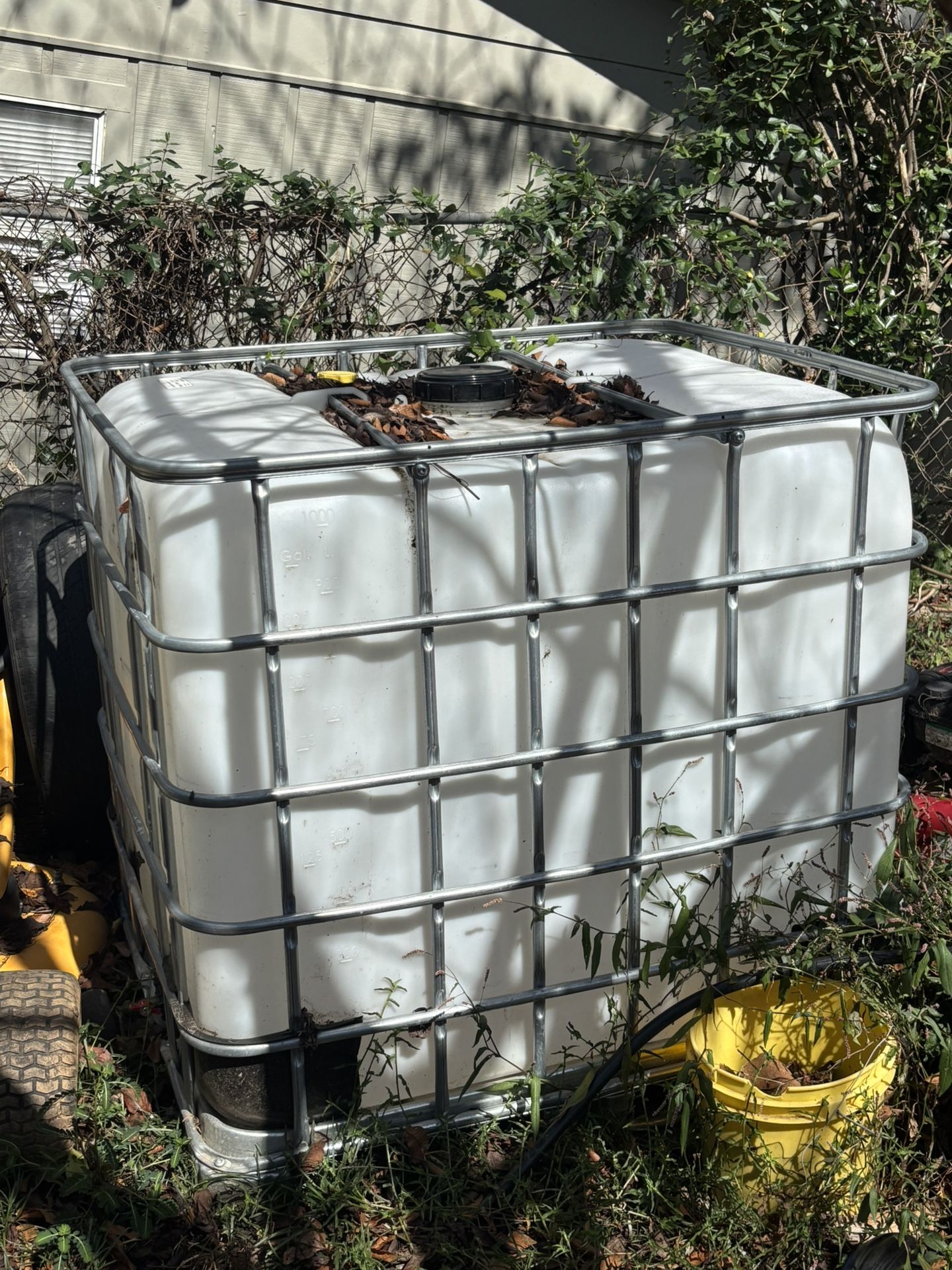 250 Gallon Water Tank