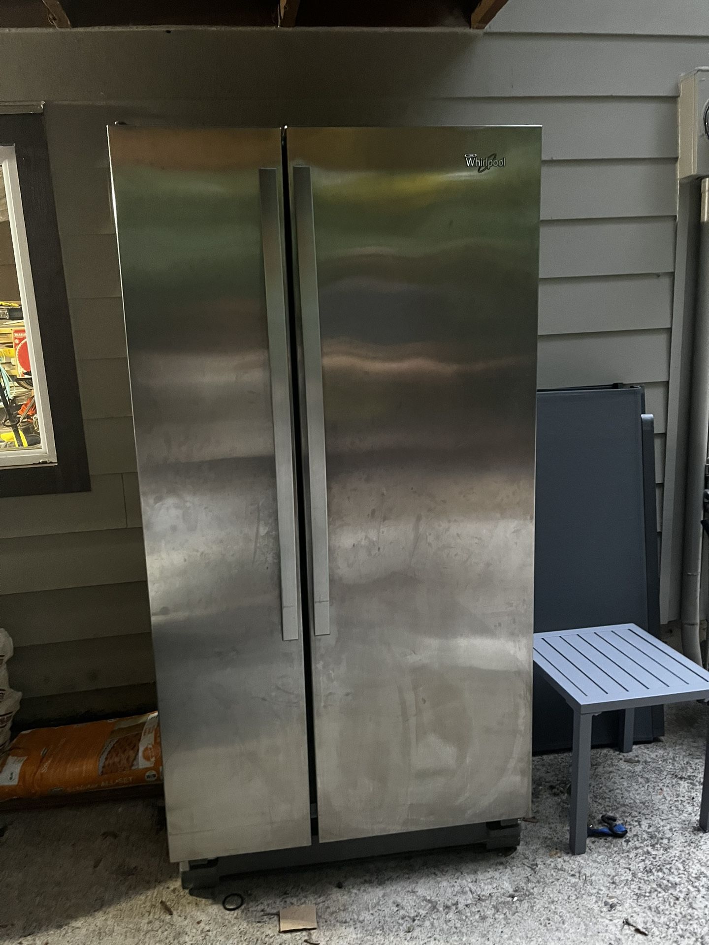 Whirlpool refrigerator