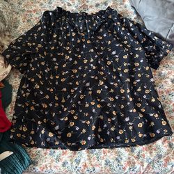 Women’s Floral Blouse Size 1X
