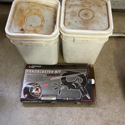 Sand Blasting Gun And 2 Buckets Of Media