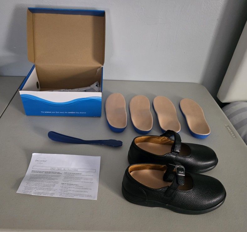 Dr. Comfort Mary Jane Diabetic Orthopedic Shoes – Size 8XW - NEW