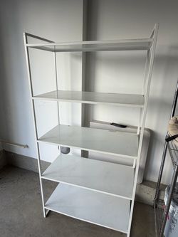 Free IKEA Shelf