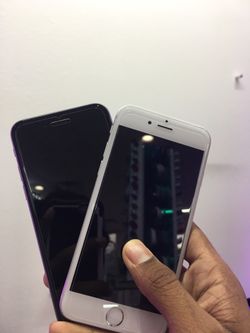 iPhone 6 Unlocked free charger and screen protector