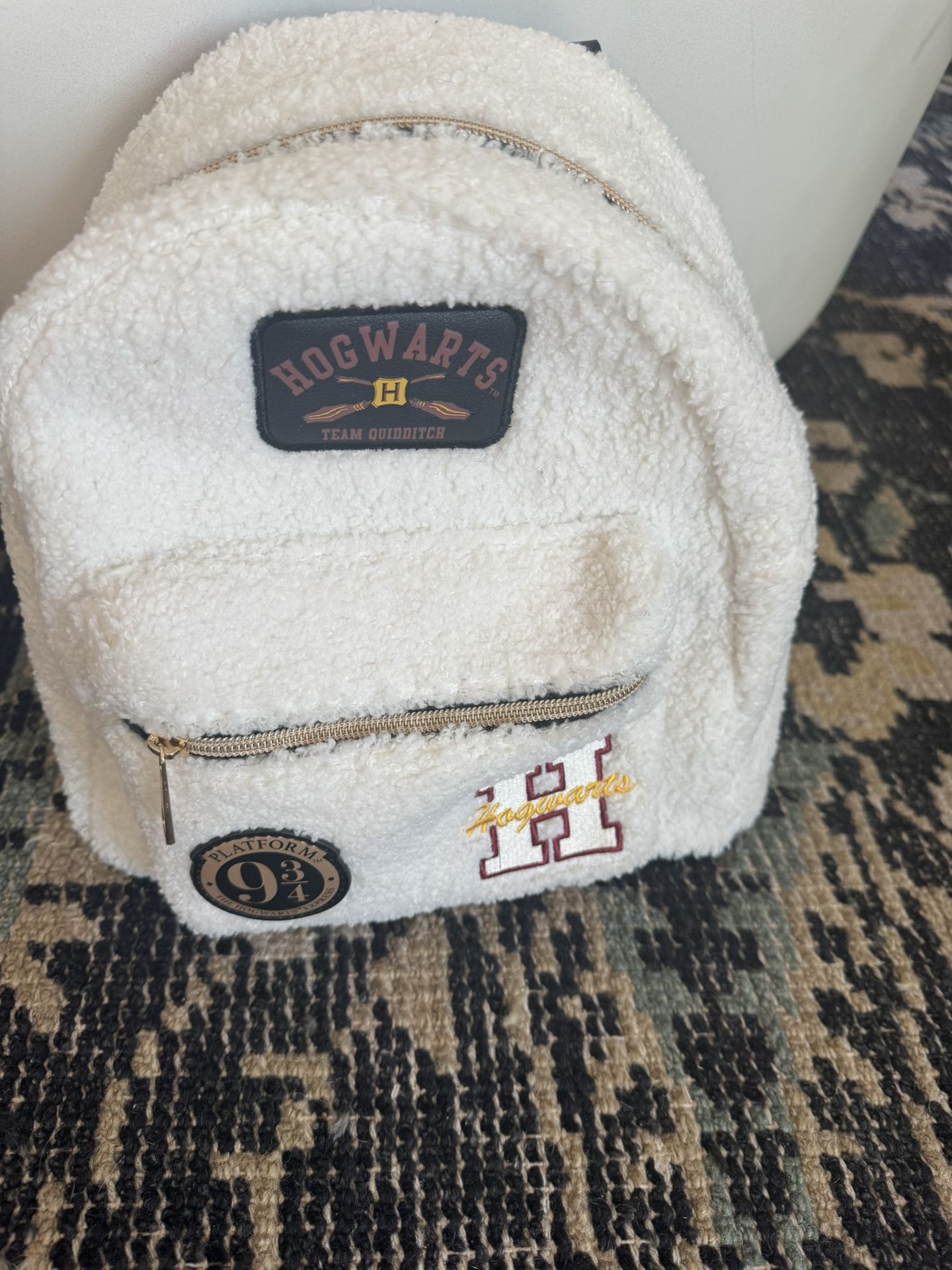 White Hogwarts Backpack