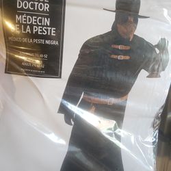 New Plaque Dr Costume 