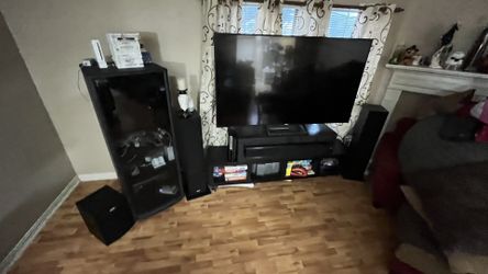 Home Theater System - 75” Sony TV, Onkyo AV Receiver & Speaker Tower Set