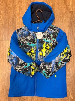 Winter Jacket size 8M (NWT)