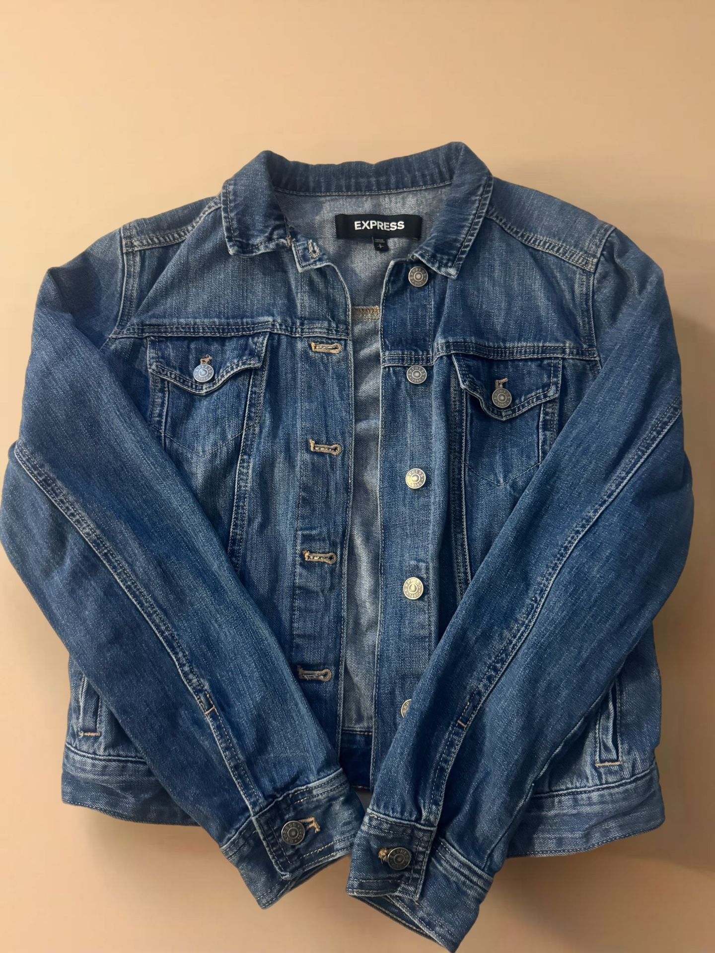EXPRESS Jeans Women S Dark Wash Lightly Distressed Denim Jacket