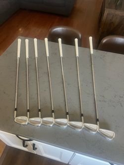 Mizuno Golf Clubs