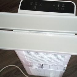 (2) Window Slider Kits for portable Window Air Conditioners (this is NOT the A/C's for sale)
