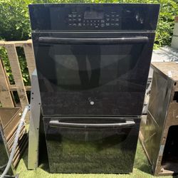 Black GE Double Oven