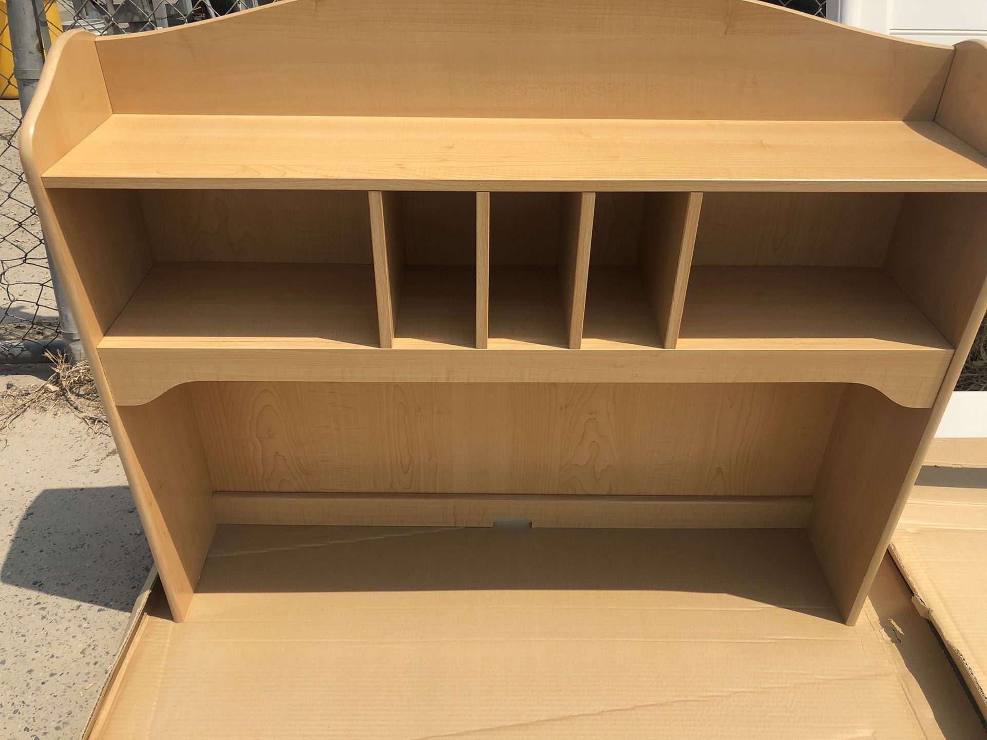 Desk Hutch