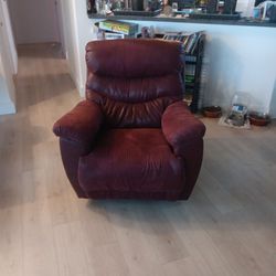 Beautiful Soft Recliner 