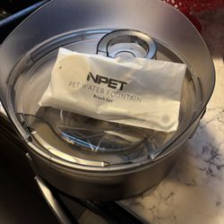 Pet Filtered Water Fountain