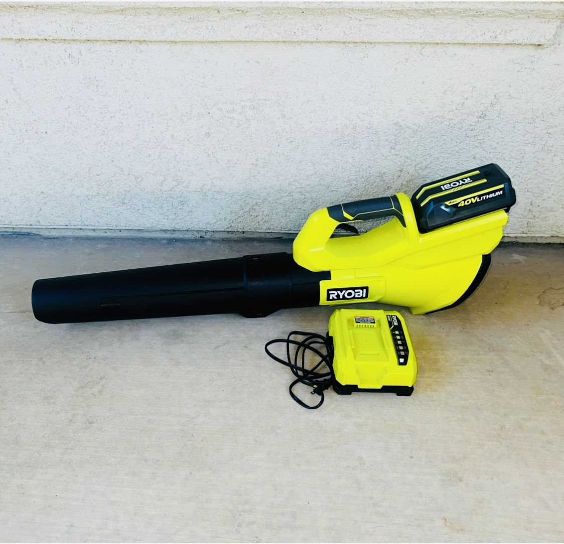 RYOBI 40V 120 MPH 550 CFM Cordless Battery Leaf Blower With 4.0 Ah Battery and Charger