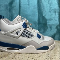 Jordan 4 Military Blue