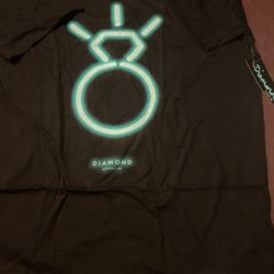 Diamond Supply Tee (read desc)