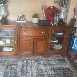Wooden Cabinet 