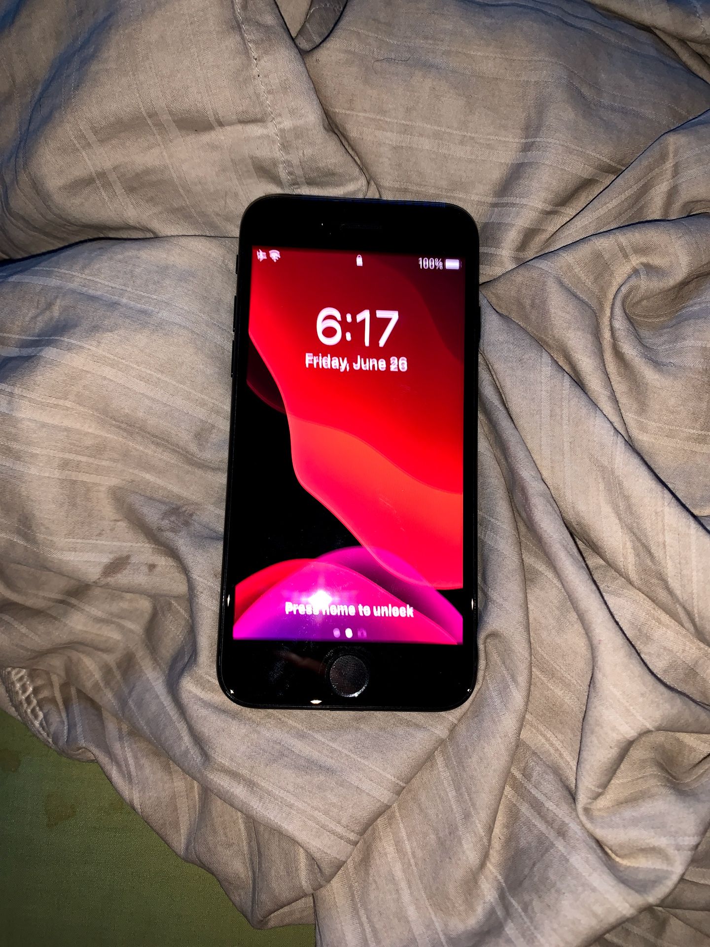 iPhone 7 jet black