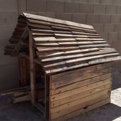 Custom Dog House Needs Finish 