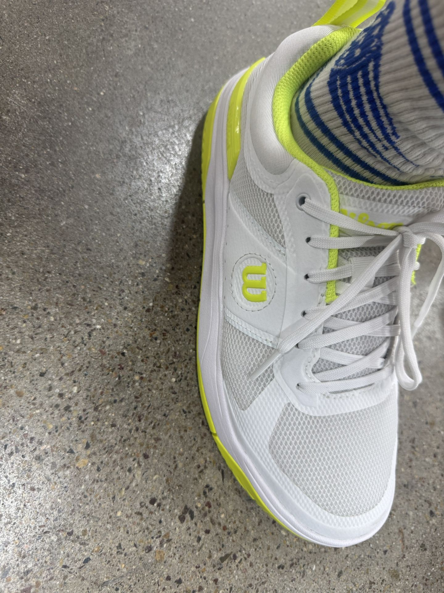 WILSON Pickleball/TennisShoe- Sz 7 Women’s