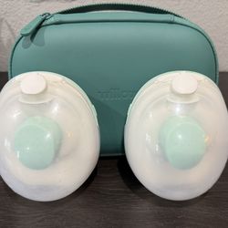 Willow Go Hands Free Breast Pump & Carrying Case
