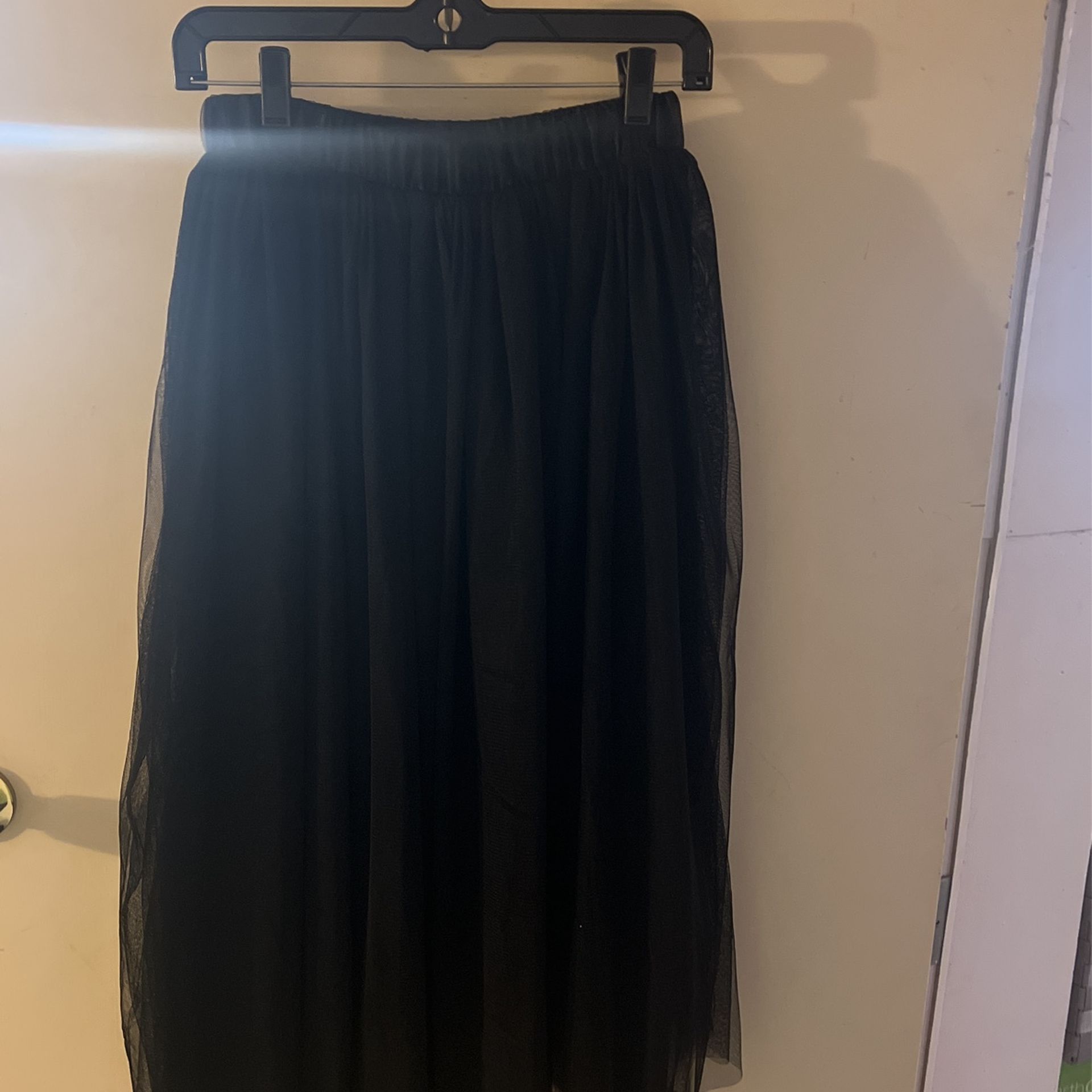 Full Length Tulle Skirt Sz S