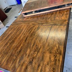 Dining Room Table 
