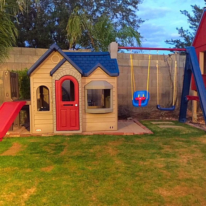 Little Tikes Endless Adventures Playhouse with Attached Climber Slide