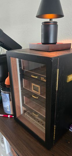 Humidor