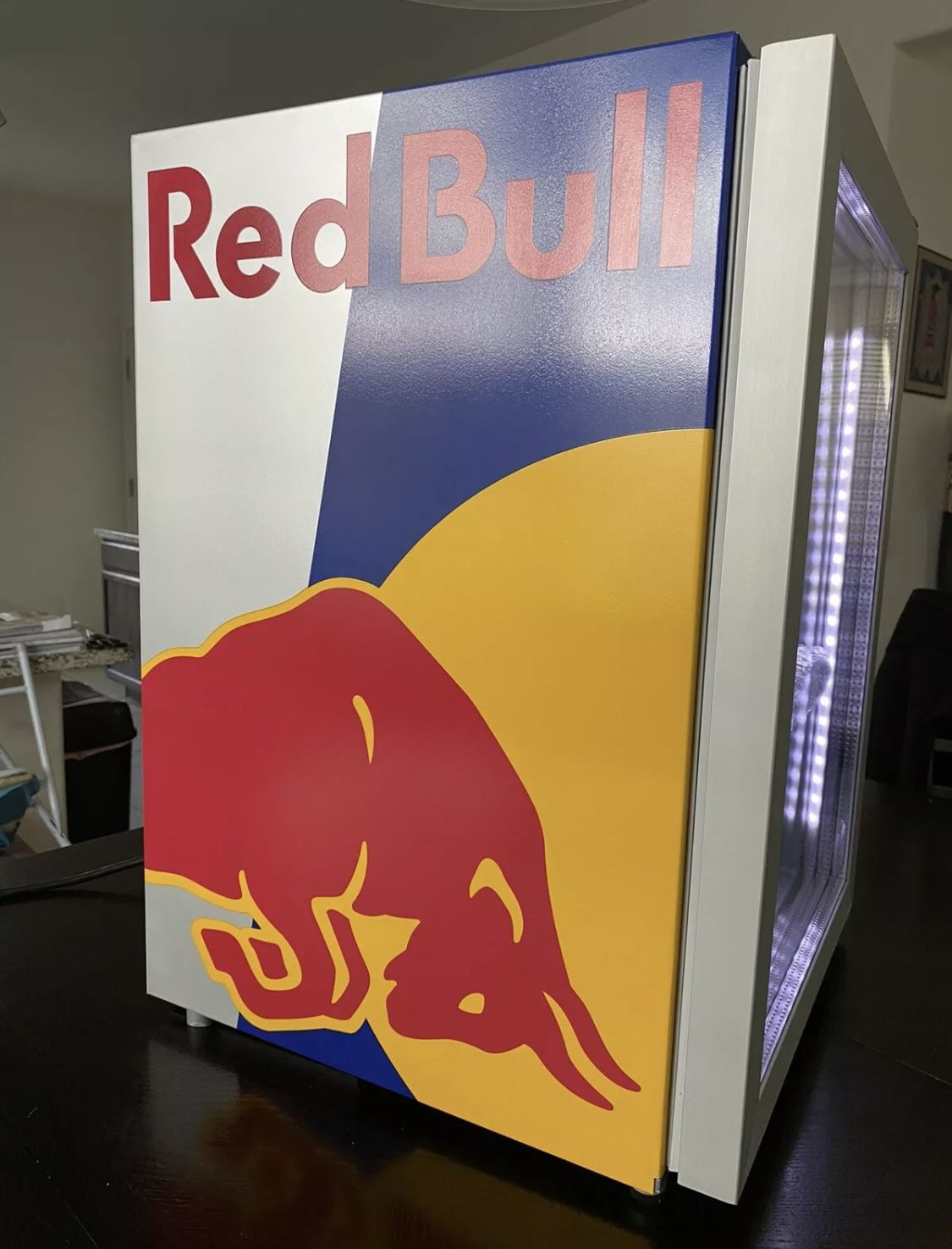 Red Bull Logo Mini Fridge Counter Top Cooler Brand New In Box for Sale in  New York, NY - OfferUp