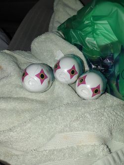 Gashapon Shin Megami Tensei V: Vengeance Amabie Collectible Figurine