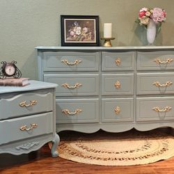 Beautiful French Provincial Bedroom Set 