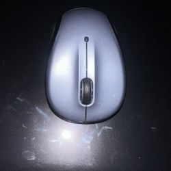 Logitech M325 Wireless Optical Mouse Silver Black Scroll Wheel On/Off Switch