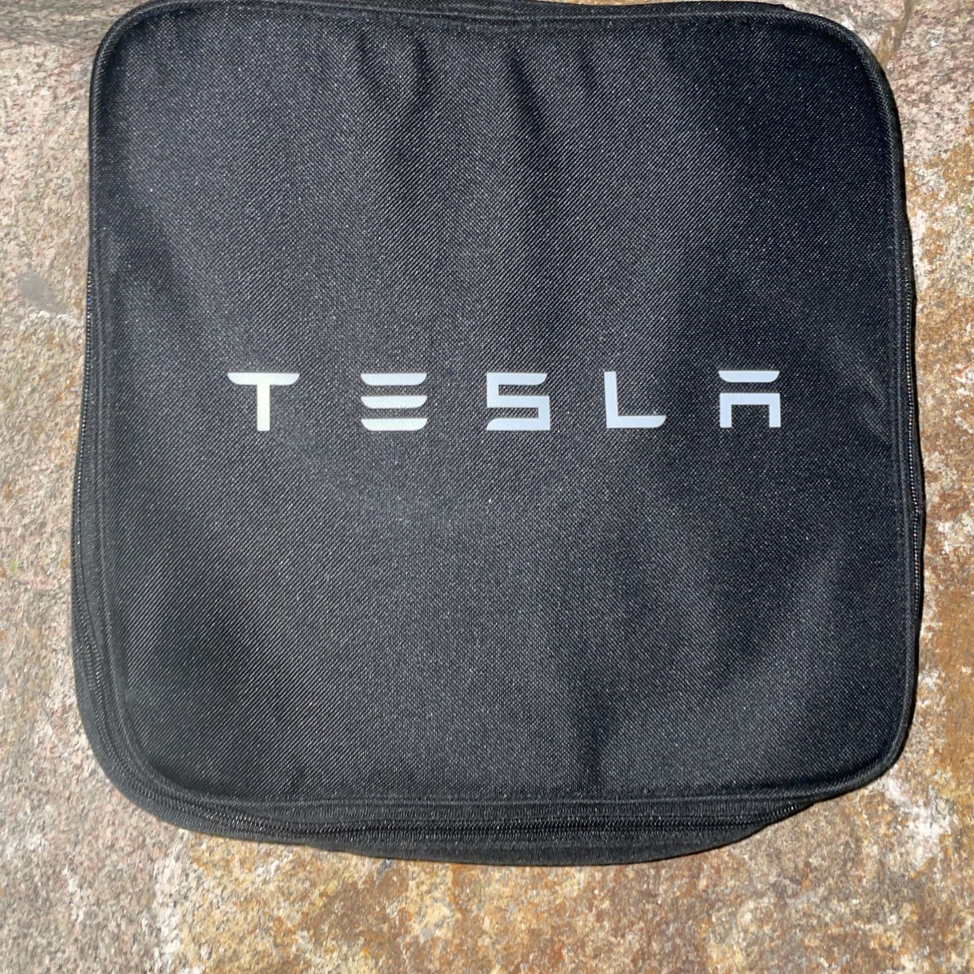Tesla Charger