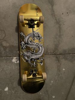 Zumies DGK skateboard