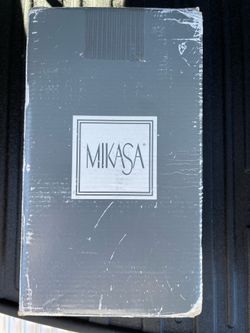 Vintage Mikasa Whiskey/Bourbon Decanter