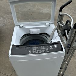 Insignia Washing Machine And Magic Chef Apartment Size Dryer