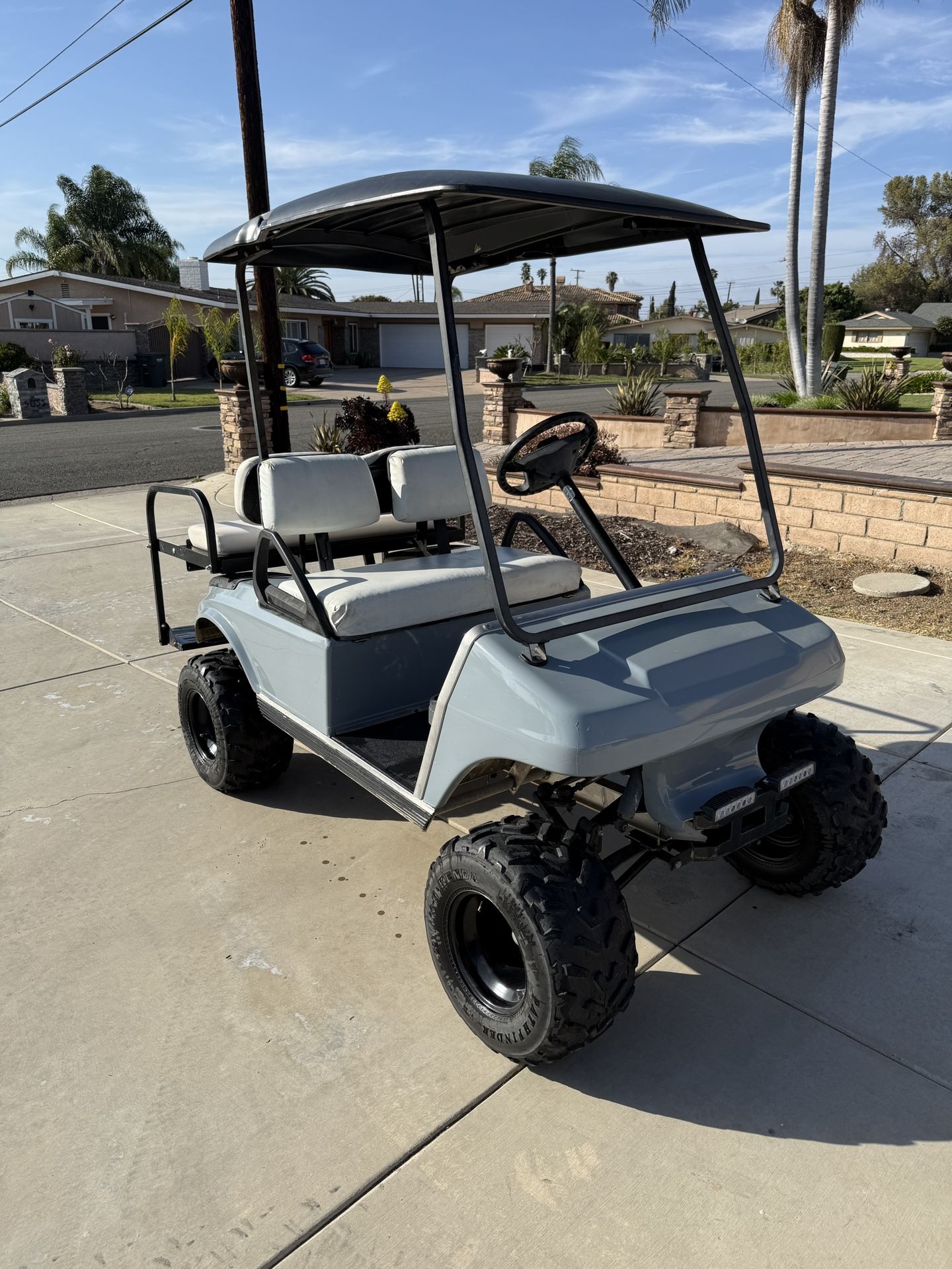Club Car Ds Golf Cart With Lithium Battery