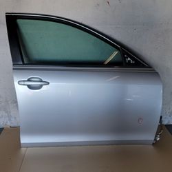 2009 Toyota Camry Front Passenger Door Used