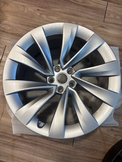 Tesla Model Y Juniper spare